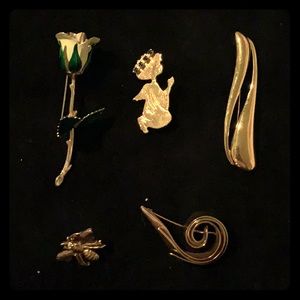 Assorted Brooches see photo 2 for marks;